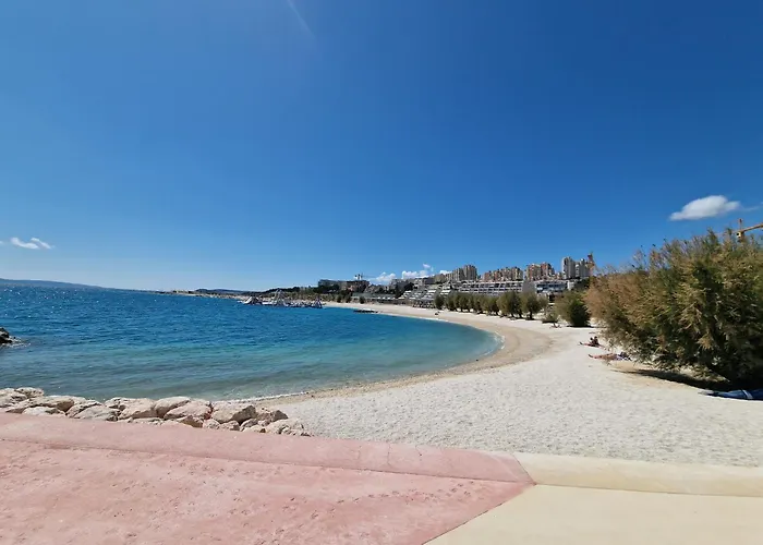Zigo Modern Studio Apartment Near Beach Split