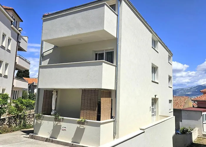Apartment Aurelius - Panoramic Views - City Center - Marjan Park - Quiet Split