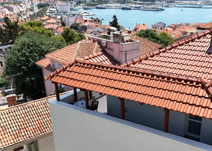 Apartment Aurelius - Panoramic Views - City Center - Marjan Park - Quiet Split