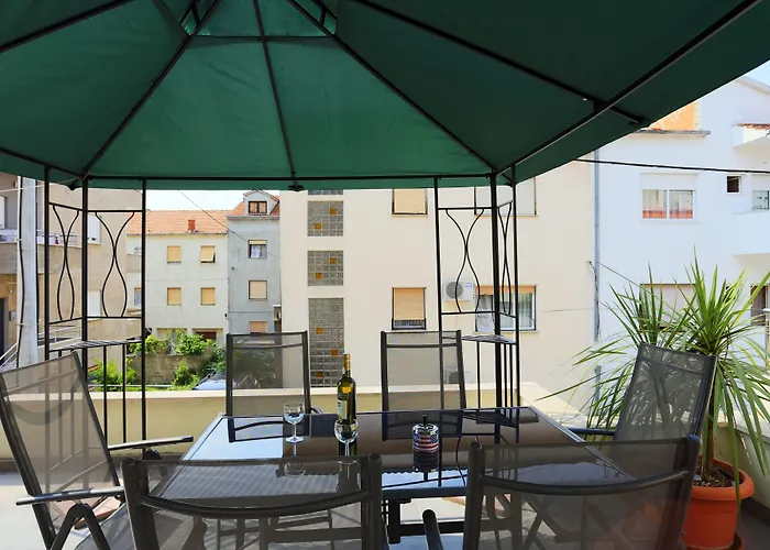 Apartments Ella Split