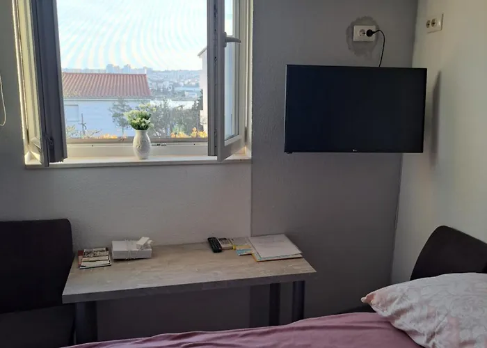 Stone Guest House Split