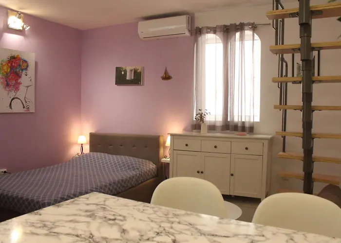 Klarisa City Center Apartment With Terrace Split