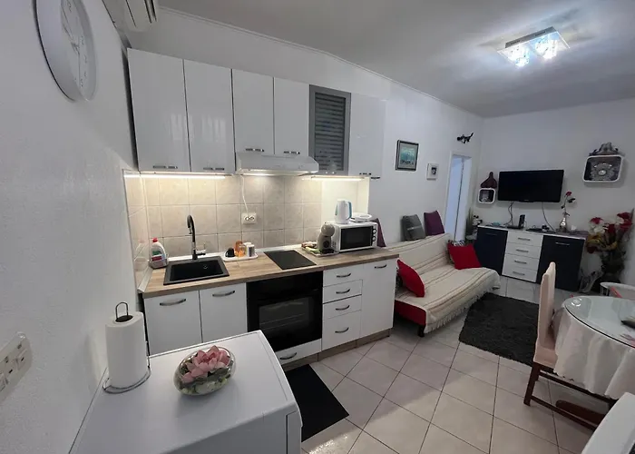 Kameni Val Apartment Split