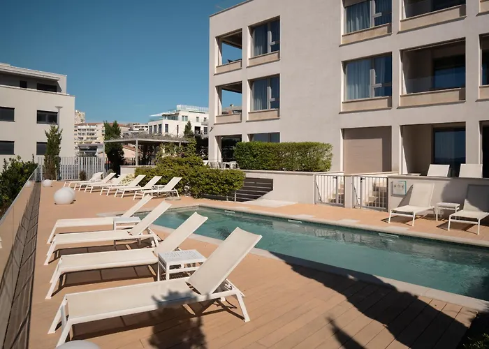 Eol Apartments Split Znjan Beach