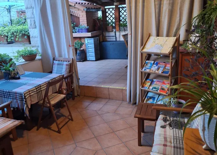 Apartments And Rooms Villa Lina Split