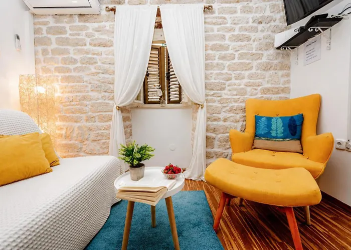 Golden Dream In Diocletian Palace Split