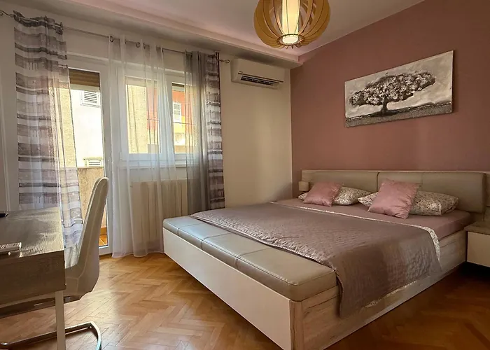 New Apartment Dany With Parking For Two Split