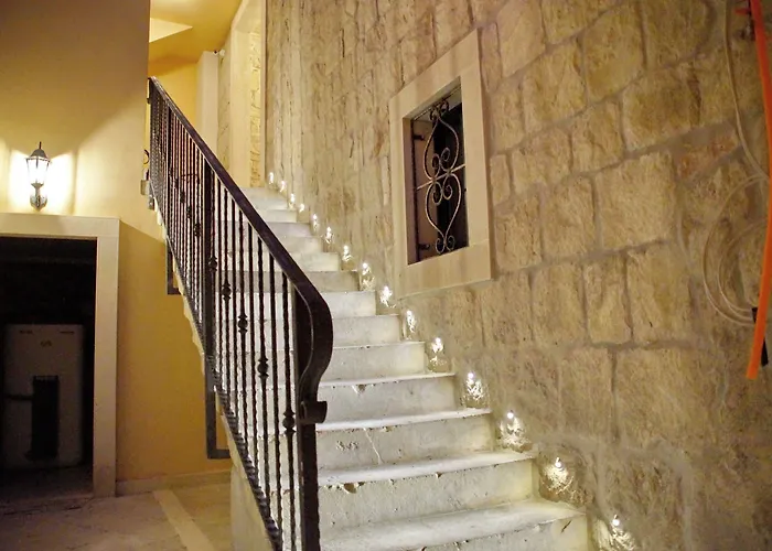 Apartment And Rooms Desideria Split