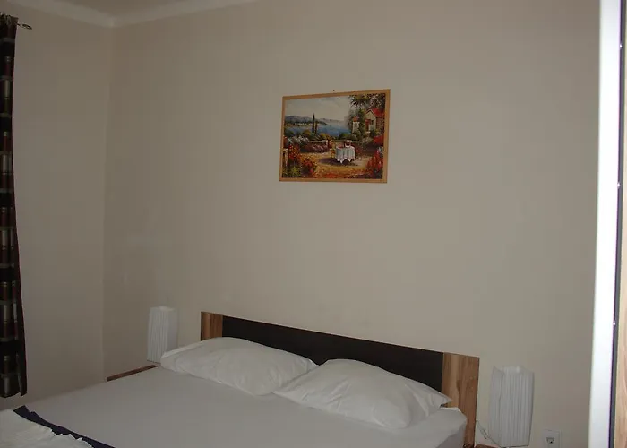 Apartment All 4 You Split
