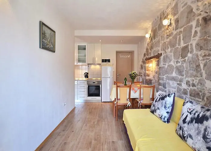 Apartments Nada Split