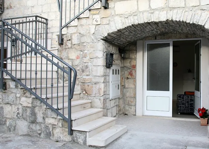 Apartments Basic Split
