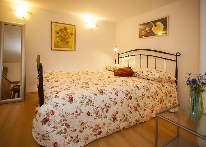 Kamenita Apartment Split