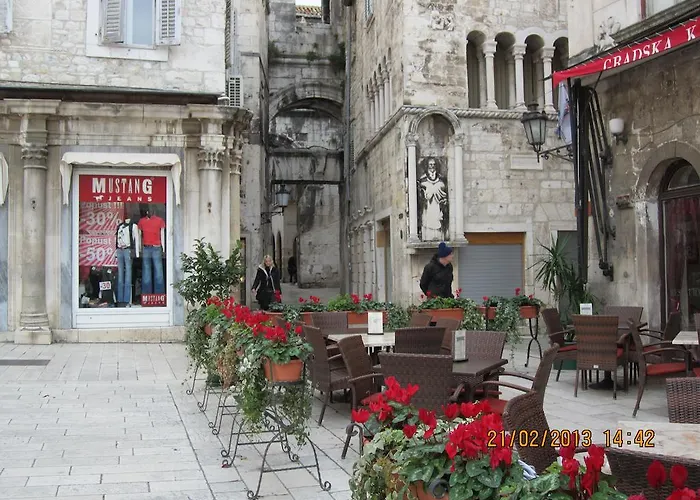 Residenza Apartments Split