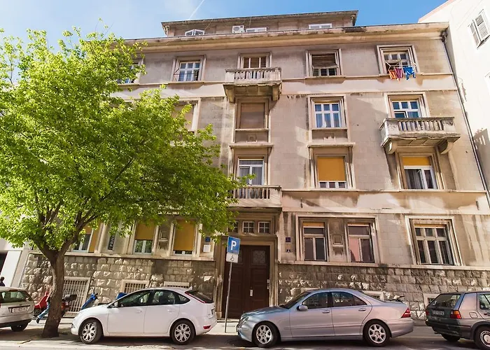 Apartment Vetom Split