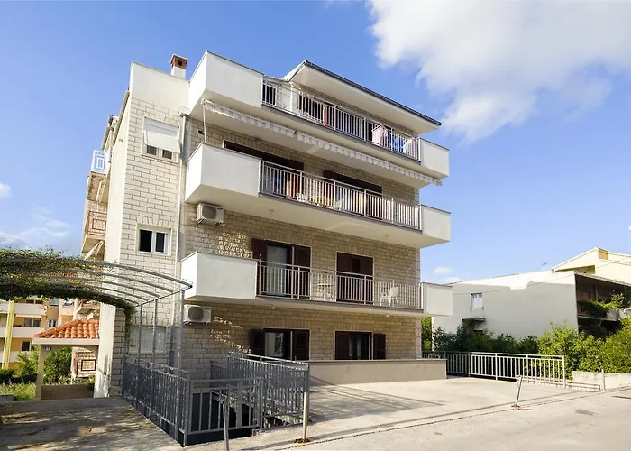 Apartment Lucia Split