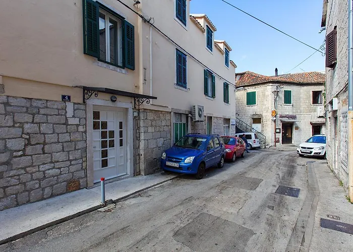 Apartment Rosulica Split