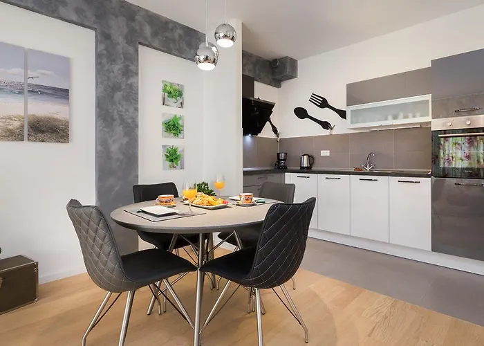 Bepo Apartment With Balcony - Free Parking Split