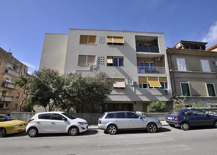 Apartments Rajna Split