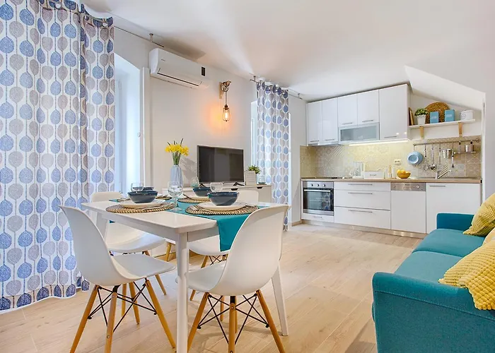 Apartment Karmen Split