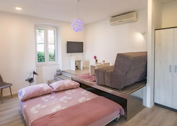 Vana & Tea Luxury Studio Apartment Split