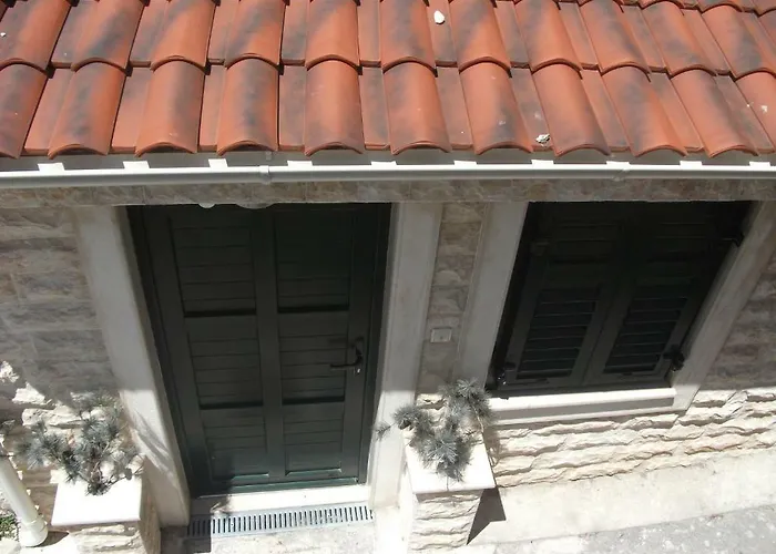 Diocletian Apartments & Rooms Split