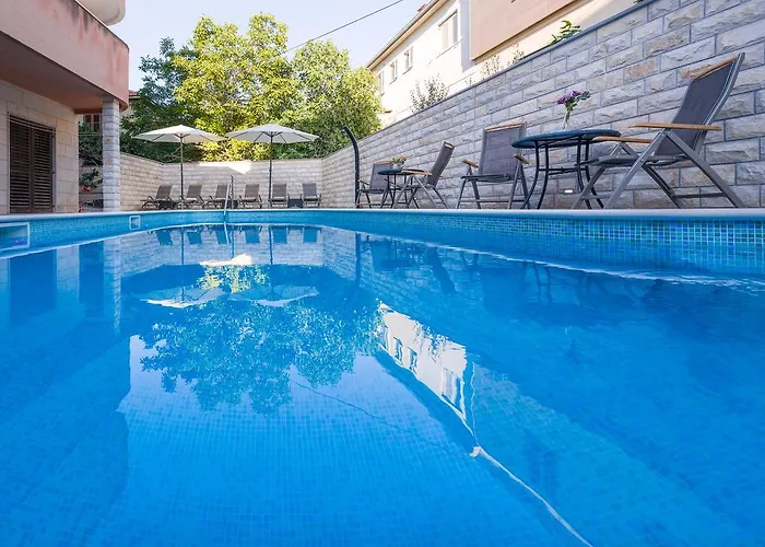 Apartments Zuvela Split
