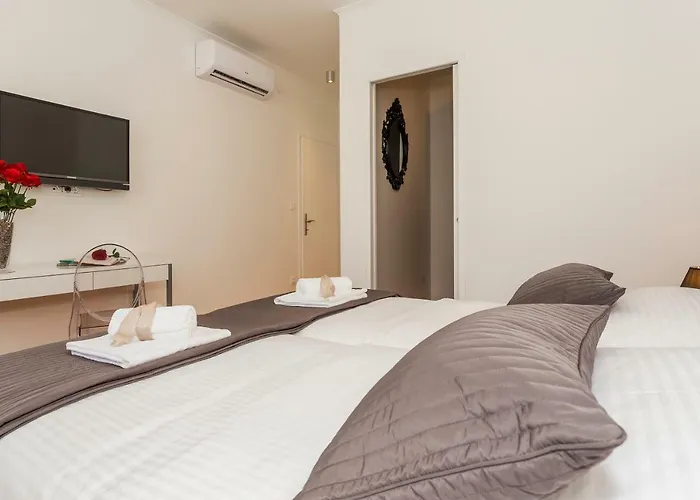 Valum Luxury Apartment Split