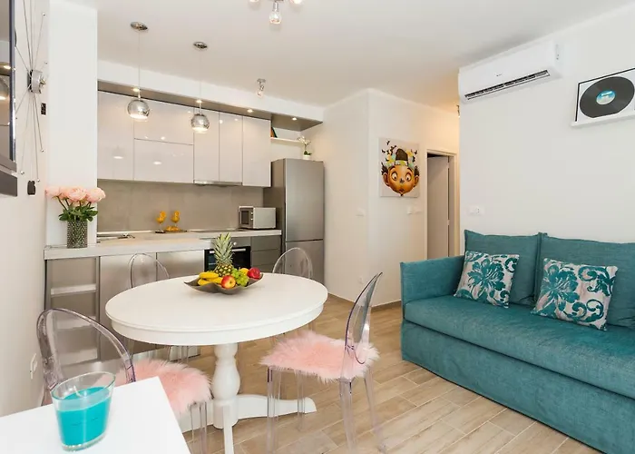 Valum Luxury Apartment Split