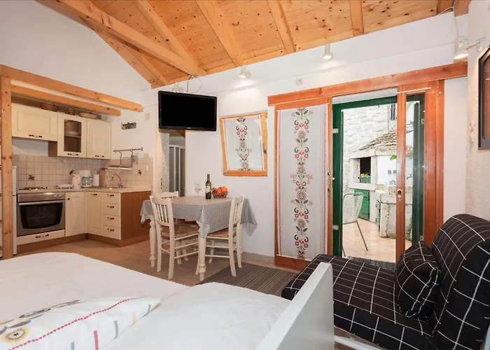 Studio Apartment Karlo Split