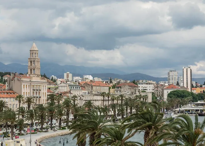 Adriatik Lux Riva Apartment Split