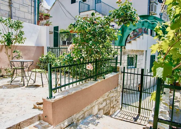 Luxury Villa Minerva Gardens Split