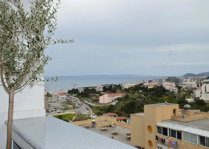 Apartments Papedoni Split