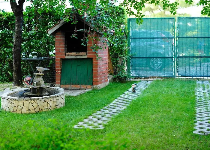 Green Garden Apartment Split