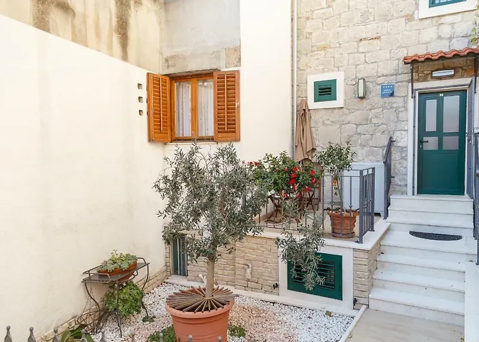Apartments Villa Cambi Split