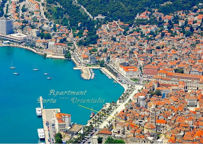 Porta Orientalis Apartment Split