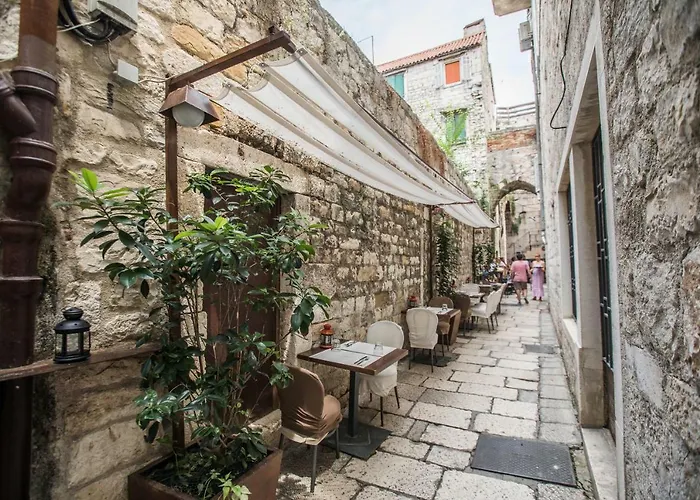 Apartment Dioclessima Split