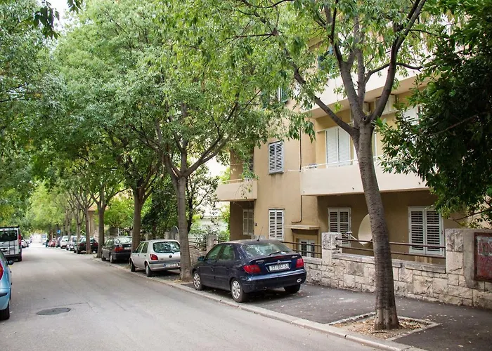 Lugo Apartments Split