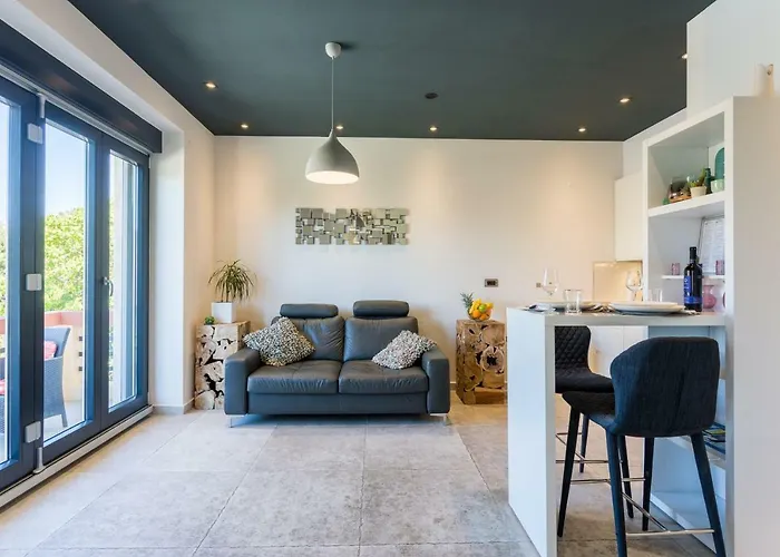 New Apartment Parkview/Cityview Split