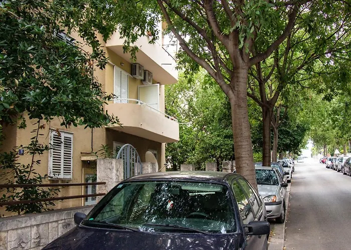 Lugo Apartments Split